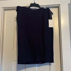A new day pencil skirt.  Navy.  Size 6